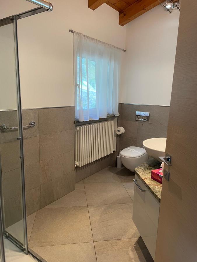 Casa Delle Olive 1 Apartment Oliveto Lario Екстериор снимка
